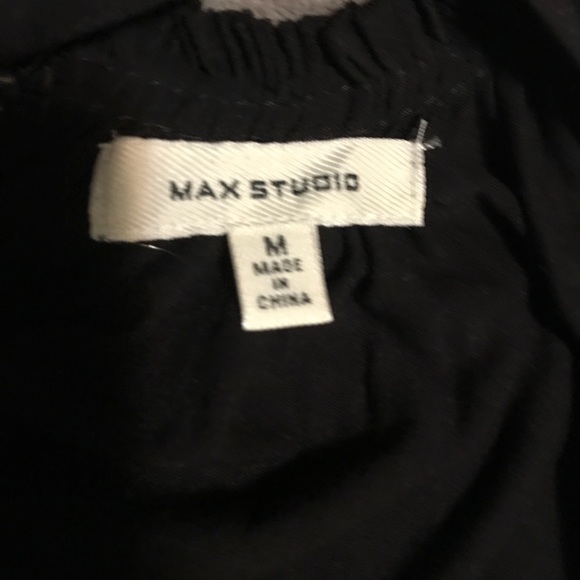 Max Studio top - Picture 2 of 6